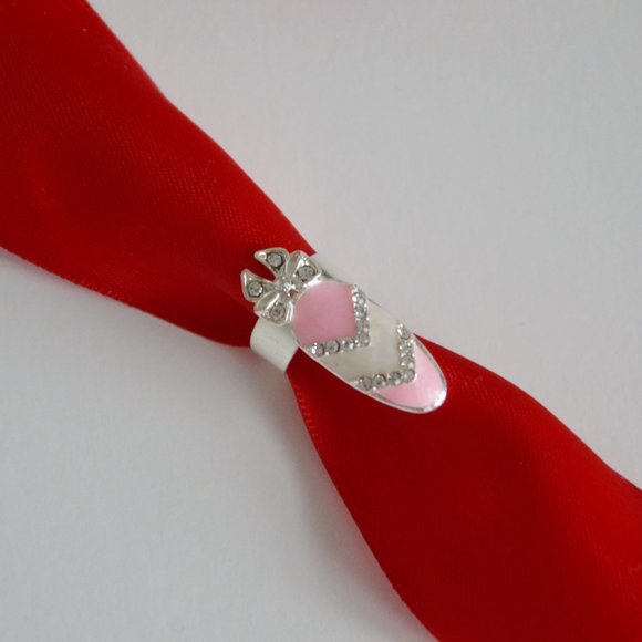 Fancy Fingernail Art Ring - Style #11 - Picture 5 of 10